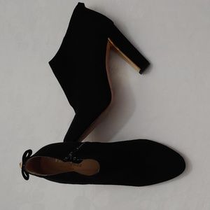 Kate Spade Women's Size 7.5 B Ankle Boot with 4 inch heel